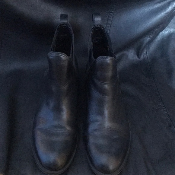 Leather boots - Picture 2 of 3